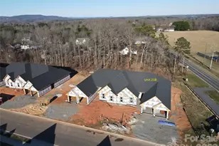 3367 48th Ave NE, Hickory, NC 28601 - Photo 2