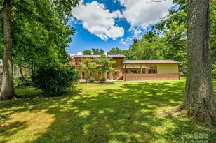 29 Tall Oaks Rd, Candler, NC 28715 - Photo 8