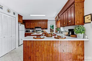 29 Tall Oaks Rd, Candler, NC 28715 - Photo 8