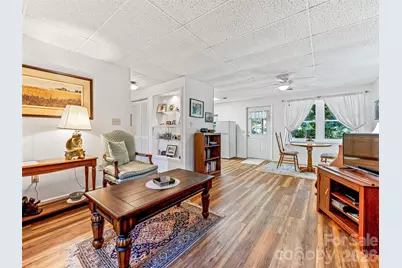 29 Tall Oaks Road, Candler, NC 28715 - Photo 22