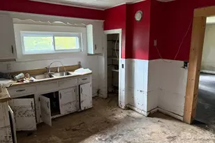 166 Old Helton School Rd, Lansing, NC 28643 - Photo 10