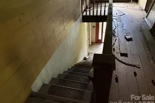 166 Old Helton School Rd, Lansing, NC 28643 - Photo 16