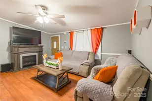 110 Linda Dr, Cherryville, NC 28021 - Photo 6