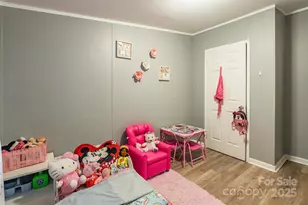 110 Linda Dr, Cherryville, NC 28021 - Photo 18