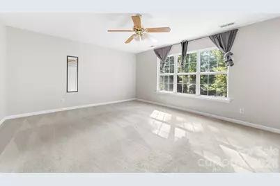 9127 Brocklehurst Lane, Charlotte, NC 28215 - Photo 16