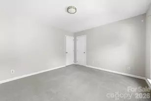 9127 Brocklehurst Ln, Charlotte, NC 28215 - Photo 20