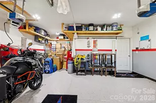 8919 Rockrose Wy, Charlotte, NC 28214 - Photo 34