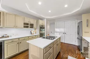 6645 Gaywind Dr, Charlotte, NC 28226 - Photo 18