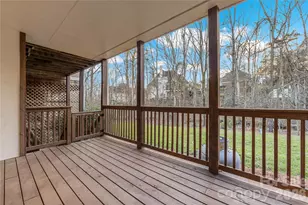 6645 Gaywind Dr, Charlotte, NC 28226 - Photo 46