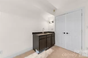 6645 Gaywind Dr, Charlotte, NC 28226 - Photo 42