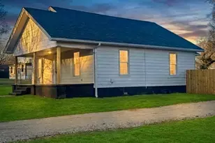 102 S Watterson St, Kings Mountain, NC 28086 - Photo 2