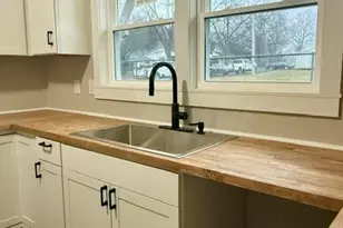 102 S Watterson St, Kings Mountain, NC 28086 - Photo 6