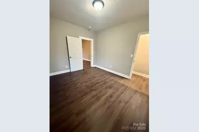 102 S Watterson Street, Kings Mountain, NC 28086 - Photo 10