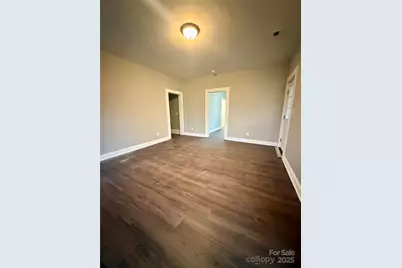 102 S Watterson Street, Kings Mountain, NC 28086 - Photo 14