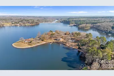 6692 Valwood Road, Conover, NC 28613 - Photo 8