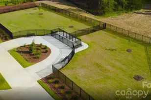 11537 Glasden Rd, Charlotte, NC 28278 - Photo 14