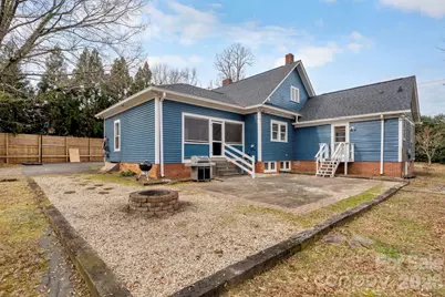 925 12th Avenue NW, Hickory, NC 28601 - Photo 18