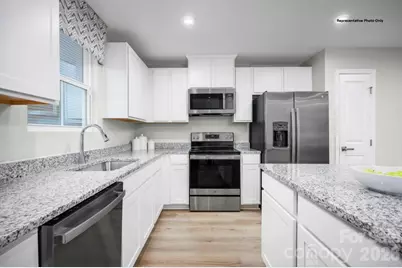 162 Basildon Street #1064, Lancaster, SC 29720 - Photo 2