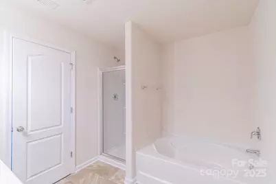 2009 Amos Oaks Lane, Charlotte, NC 28215 - Photo 12