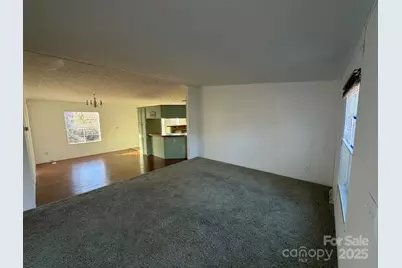 2687 1st Avenue NW, Catawba, NC 28609 - Photo 14