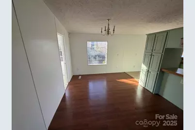 2687 1st Avenue NW, Catawba, NC 28609 - Photo 16