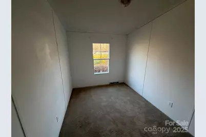 2687 1st Avenue NW, Catawba, NC 28609 - Photo 20