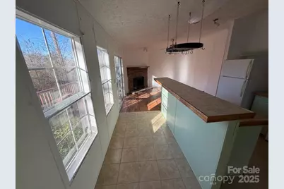 2687 1st Avenue NW, Catawba, NC 28609 - Photo 18