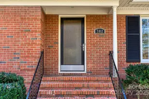 7012 Morganford Rd, Charlotte, NC 28211 - Photo 6