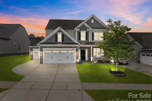 5327 Pembrey Dr, Denver, NC 28037 - Photo 2