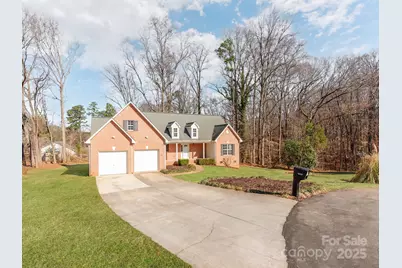 8115 Sisters Lane, Denver, NC 28037 - Photo 2