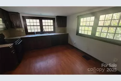 1517 Summerville Road, Charlotte, NC 28214 - Photo 12