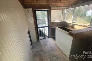 1517 Summerville Rd, Charlotte, NC 28214 - Photo 24