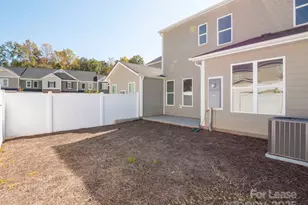 6147 Snowy Egret Ave, Charlotte, NC 28214 - Photo 32