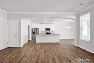 6147 Snowy Egret Ave, Charlotte, NC 28214 - Photo 6