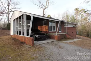 327 Breslin St, Wadesboro, NC 28170 - Photo 34