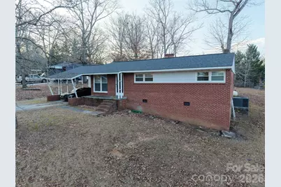 327 Breslin Street, Wadesboro, NC 28170 - Photo 6