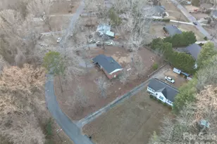 327 Breslin St, Wadesboro, NC 28170 - Photo 40