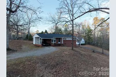 327 Breslin Street, Wadesboro, NC 28170 - Photo 1