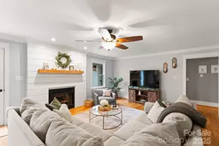 2550 Green Point Ln, Denver, NC 28037 - Photo 6