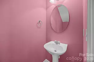 4721 David Cox Rd, Charlotte, NC 28269 - Photo 14