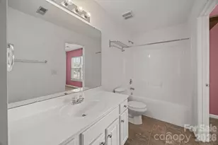 4721 David Cox Rd, Charlotte, NC 28269 - Photo 30