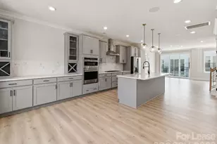 5029 Westmead Ln, Charlotte, NC 28262 - Photo 8