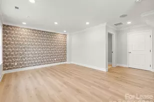 5029 Westmead Ln, Charlotte, NC 28262 - Photo 16