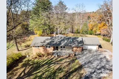 20 Country Road, Hendersonville, NC 28791 - Photo 2