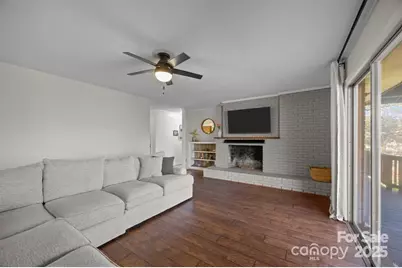 20 Country Road, Hendersonville, NC 28791 - Photo 6