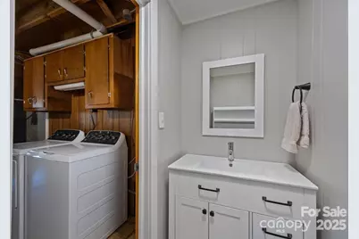 20 Country Road, Hendersonville, NC 28791 - Photo 16