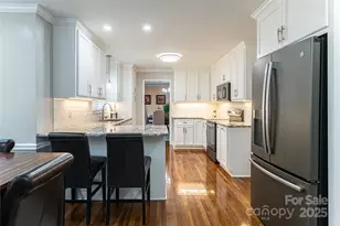 104 35th Ave NW, Hickory, NC 28601 - Photo 6