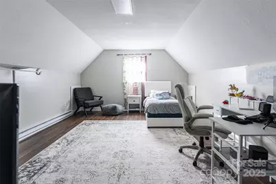 104 35th Avenue NW, Hickory, NC 28601 - Photo 34