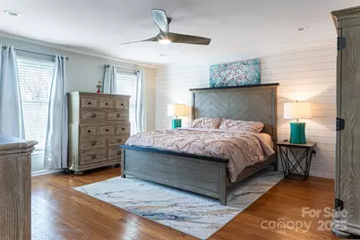 104 35th Avenue NW, Hickory, NC 28601 - Photo 10