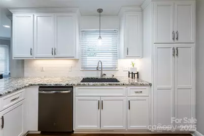 104 35th Avenue NW, Hickory, NC 28601 - Photo 24